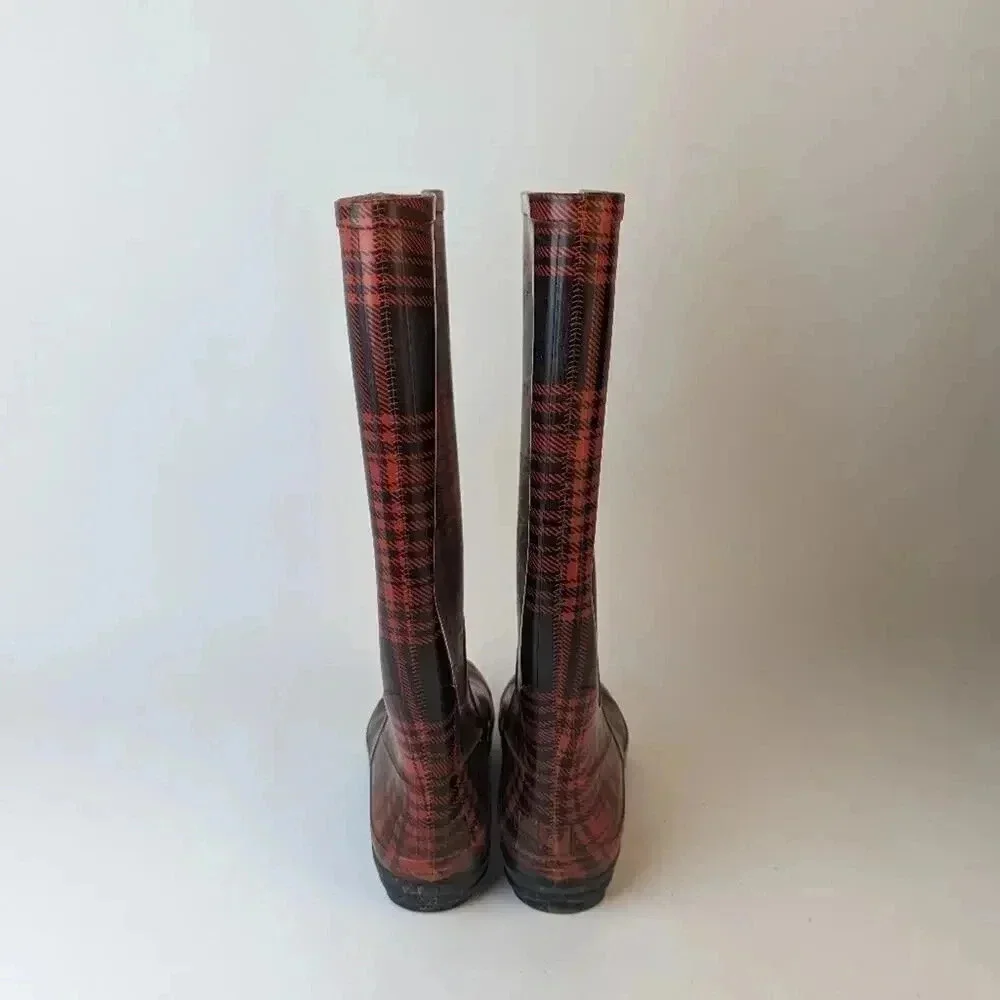 Red Plaid Rain Boots - 8